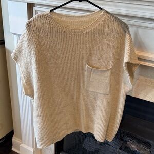 Cream Knit Women's Sweater. Size L.  Listing#9159